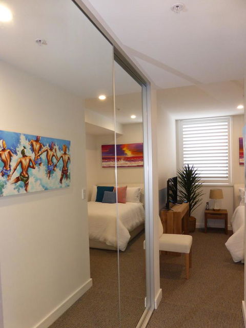 Arena Luxury Beachfront Apartment - Accommodation Nelson Bay 28