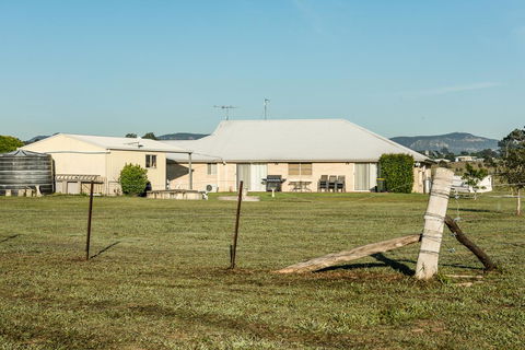 Madigan Wine Country Cottages - Accommodation Nelson Bay 32