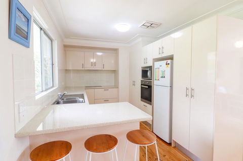 Coastal Horizons Beach House - Accommodation Nelson Bay 5