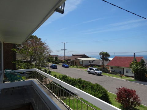 Coastal Horizons Beach House - Accommodation Nelson Bay 14