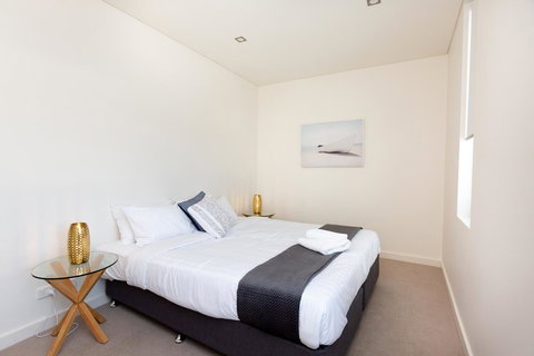 The Penthouse - Accommodation Nelson Bay 21