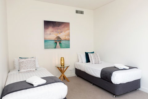 The Penthouse - Accommodation Nelson Bay 23