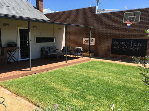 Thelma's Temora - Accommodation Nelson Bay 11