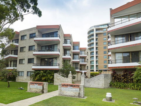 Centrepoint 10 - Accommodation Nelson Bay 4