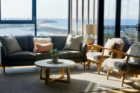 The Lighthouse - Accommodation Nelson Bay 3