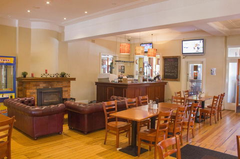 Gardners Inn Hotel - Accommodation Nelson Bay 7