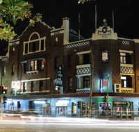 Clover Backpackers - Accommodation Nelson Bay
