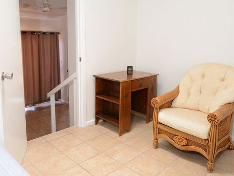 2 Cliff Road - Accommodation Nelson Bay 10