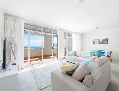 Seaspray Villa 5 - Accommodation Nelson Bay 3