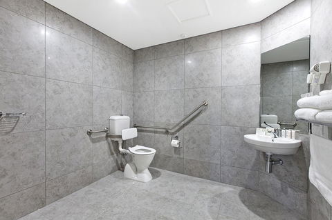 Argus Hotel Darwin - Nelson Bay Accommodation.com 23