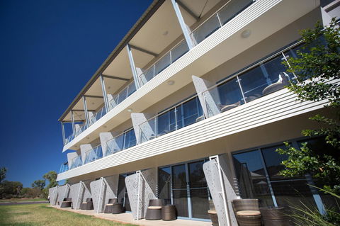 Crowne Plaza Alice Springs Lasseters, An IHG Hotel - Accommodation Nelson Bay 43