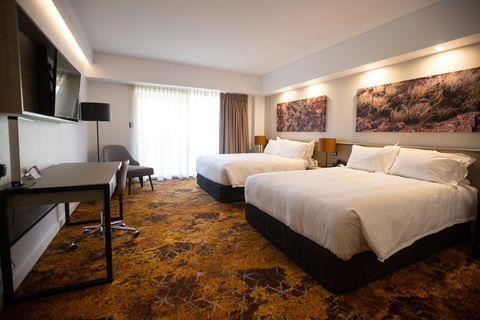 Crowne Plaza Alice Springs Lasseters, An IHG Hotel - Accommodation Nelson Bay 41