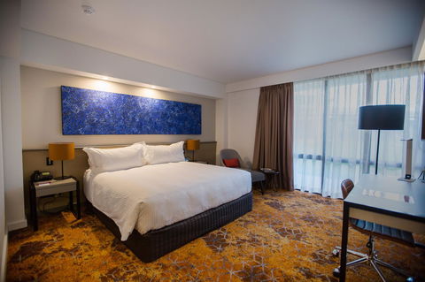 Crowne Plaza Alice Springs Lasseters, An IHG Hotel - Accommodation Nelson Bay 27