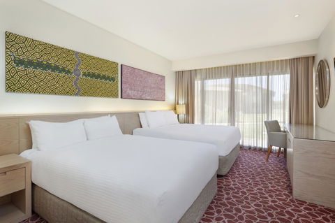 Crowne Plaza Alice Springs Lasseters, An IHG Hotel - Accommodation Nelson Bay 8