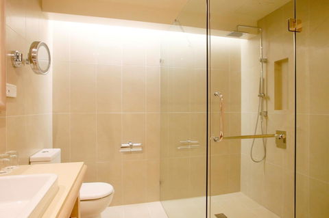 Crowne Plaza Alice Springs Lasseters, An IHG Hotel - Accommodation Nelson Bay 32