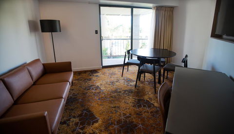 Crowne Plaza Alice Springs Lasseters, An IHG Hotel - Accommodation Nelson Bay 42