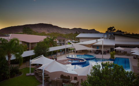 Crowne Plaza Alice Springs Lasseters, An IHG Hotel - Accommodation Nelson Bay 34