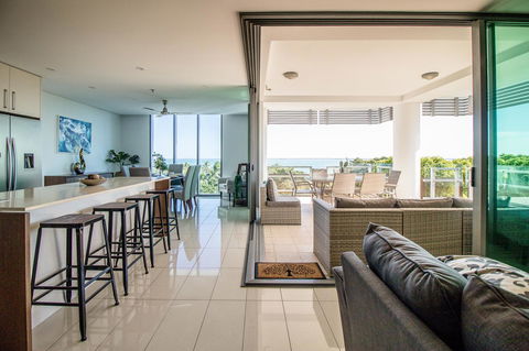 ZEN BY THE WATER - Esplanade Darwin Retreat - Accommodation Nelson Bay 1
