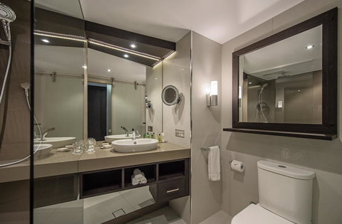Hilton Darwin - Nelson Bay Accommodation.com 17