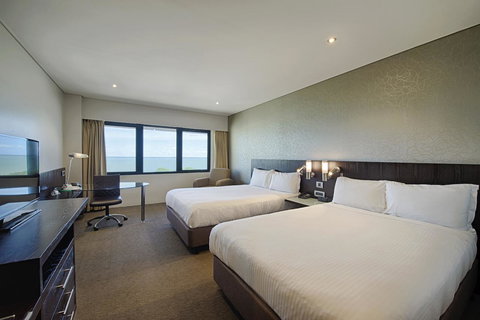 Hilton Darwin - Nelson Bay Accommodation.com 14