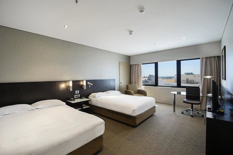 Hilton Darwin - Nelson Bay Accommodation.com 37