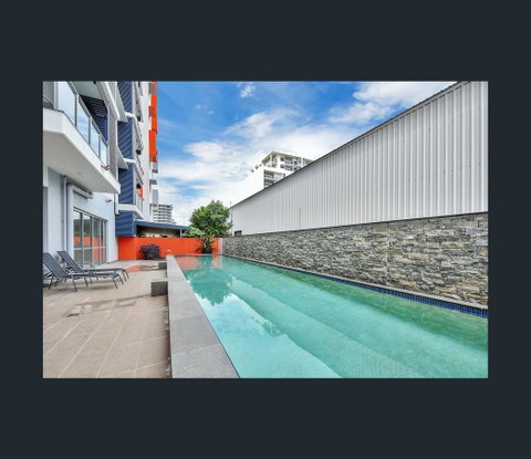 Darwin-Ocean Views, Tropical Getaway, Pool & Aircon - Accommodation Nelson Bay 18