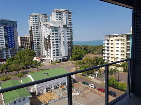 Darwin-Ocean Views, Tropical Getaway, Pool & Aircon - Accommodation Nelson Bay 20