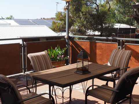 Wilmots On Dixon - Accommodation Nelson Bay 7