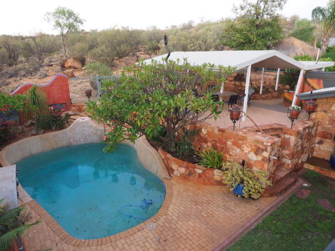 Wilmots On Dixon - Accommodation Nelson Bay 0