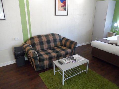 Alice On Todd Apartments - Accommodation Nelson Bay 22