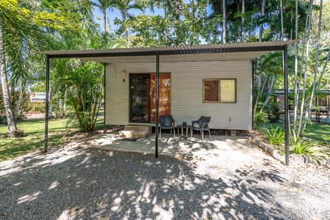 Oasis Tourist Park - Accommodation Nelson Bay 11