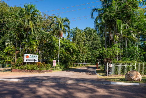 Oasis Tourist Park - Accommodation Nelson Bay 24