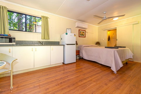 Oasis Tourist Park - Accommodation Nelson Bay 8