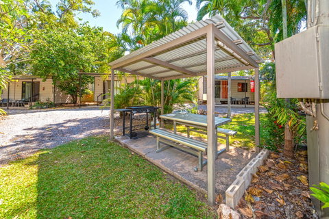 Oasis Tourist Park - Accommodation Nelson Bay 3