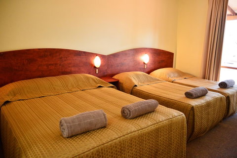 Erldunda Desert Oaks Resort - Accommodation Nelson Bay 38