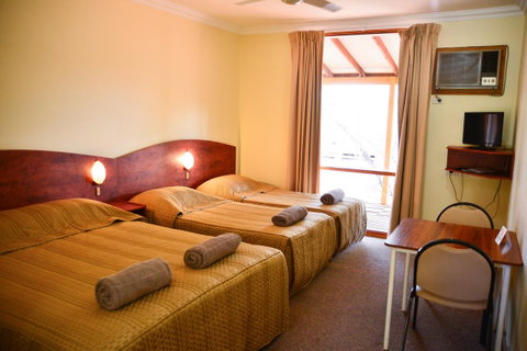 Erldunda Desert Oaks Resort - Accommodation Nelson Bay 37