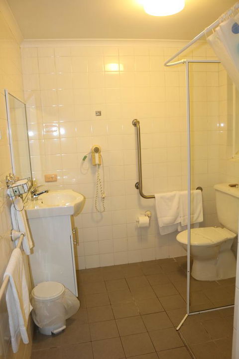 Golden Sands Motor Inn - Accommodation Nelson Bay 23
