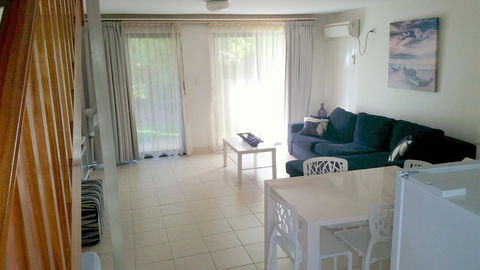 Nelson Bay Breeze - Accommodation Nelson Bay 6