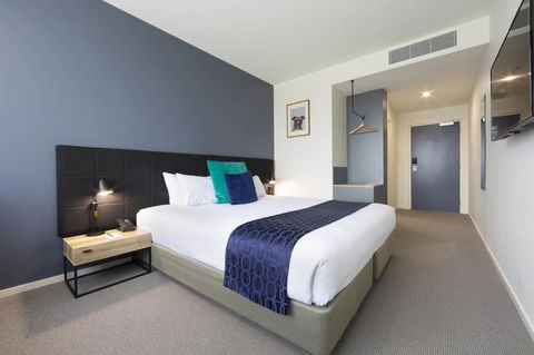Mantra MacArthur Hotel - Accommodation Nelson Bay 0