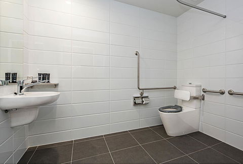 Mantra MacArthur Hotel - Accommodation Nelson Bay 31