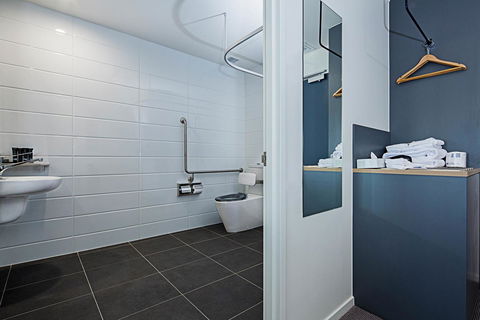Mantra MacArthur Hotel - Accommodation Nelson Bay 26