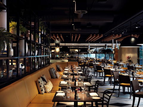 QT Canberra - Accommodation Nelson Bay 11