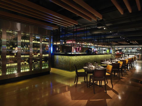 QT Canberra - Accommodation Nelson Bay 7