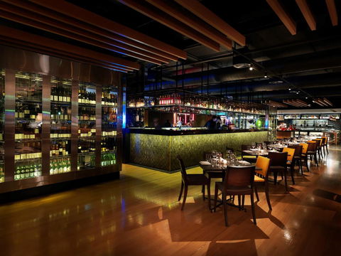 QT Canberra - Accommodation Nelson Bay 4