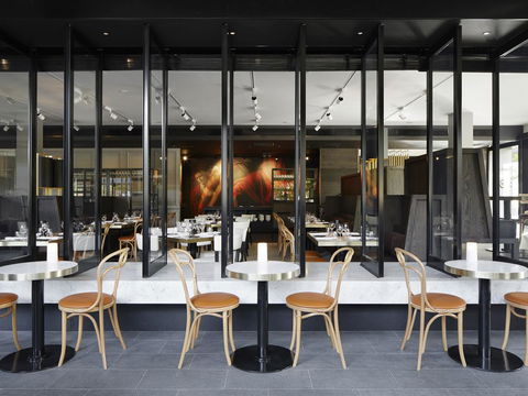 Hotel Realm - Accommodation Nelson Bay 32