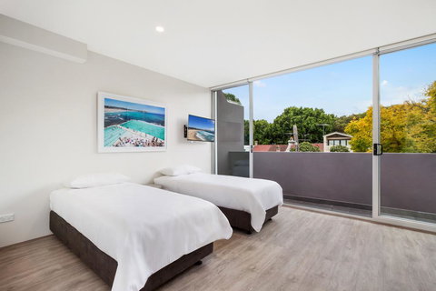 Bondi Beach Studio King Suite + Balcony - Accommodation Nelson Bay 1