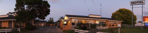 Bordertown Dukes Motorinn - Accommodation Nelson Bay 0