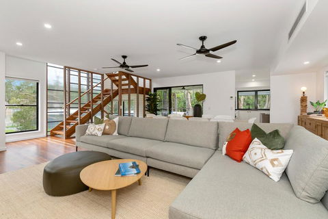Boutique Villa On Boomerang - Accommodation Nelson Bay 2
