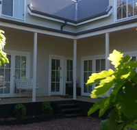 Bradshaw House - Accommodation Nelson Bay