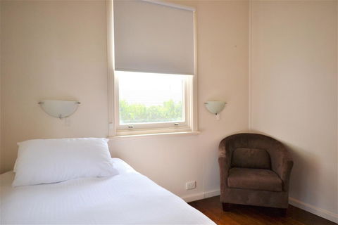 Breakers 3 2 Hill Street - Accommodation Nelson Bay 3